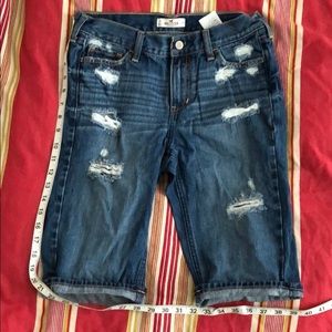 Women’s Hollister Denim mid-shorts